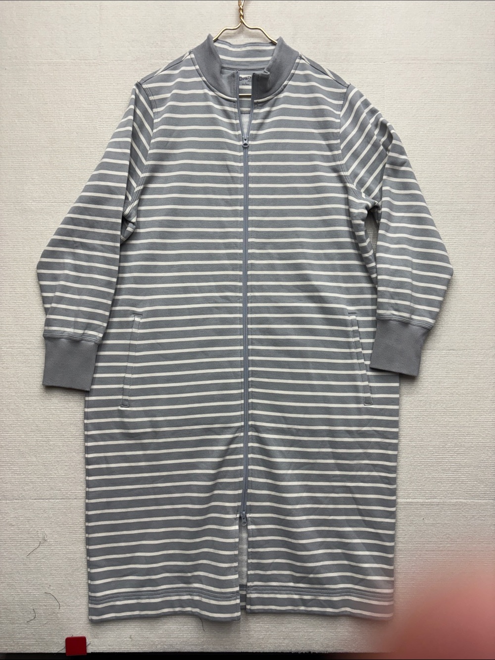 Duluth | large Grey & White Striped Zip-Front Pajama sweatshirt robe